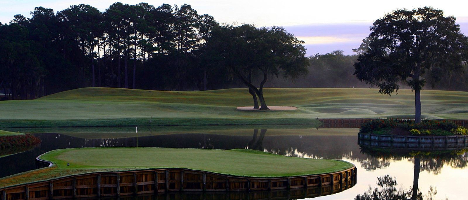 TPC Sawgrass 17番アイランドグリーン（PGA TOUR）